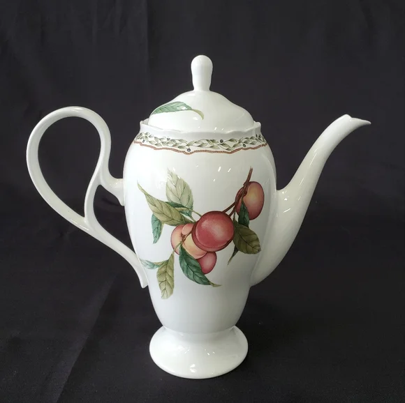 Noritake | Kitchen | Noritake Japan Primachina Royal Orchard